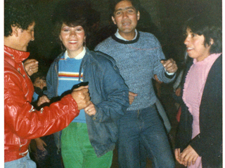 Celebración del aniversario de la población Media Hacienda. Ovalle. 18 de septiembre de 1986. Donada por Luis Humberto Cádiz Celebración del aniversario de la población Media Hacienda. Ovalle. 18 de septiembre de 1986. Donada por Luis Humberto Cádiz