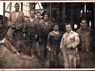 Trabajadores del taller de herramientas Trabajadores del taller de herramientas