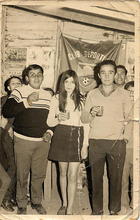 Ariel Millán junto a sus amigos