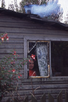 Vecina desde su ventana