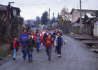 Niños de la población Lolquellén