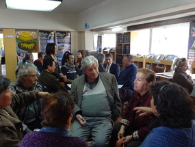 Encuentro comunitario en la biblioteca de Coquimbo. Año 2012.