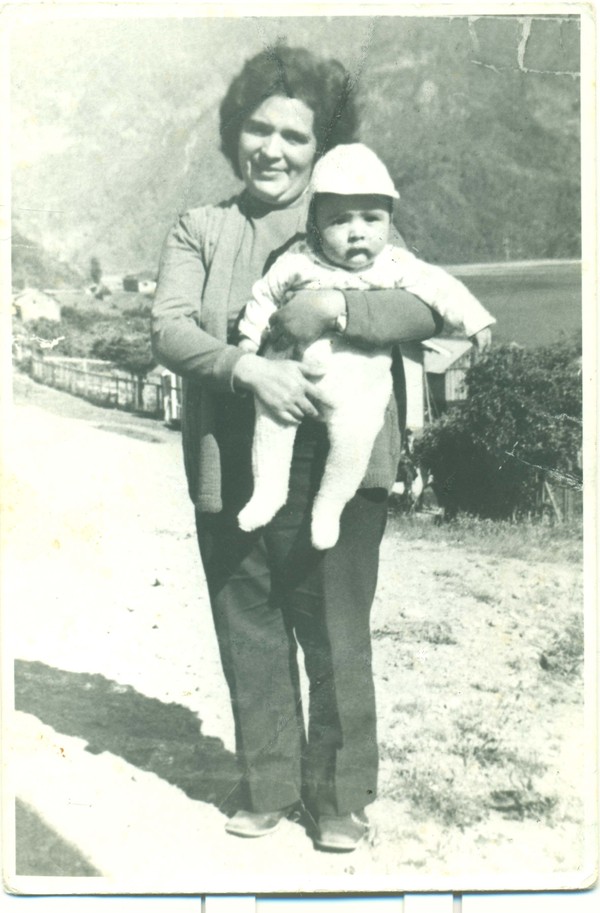 Madre e hijo Madre e hijo