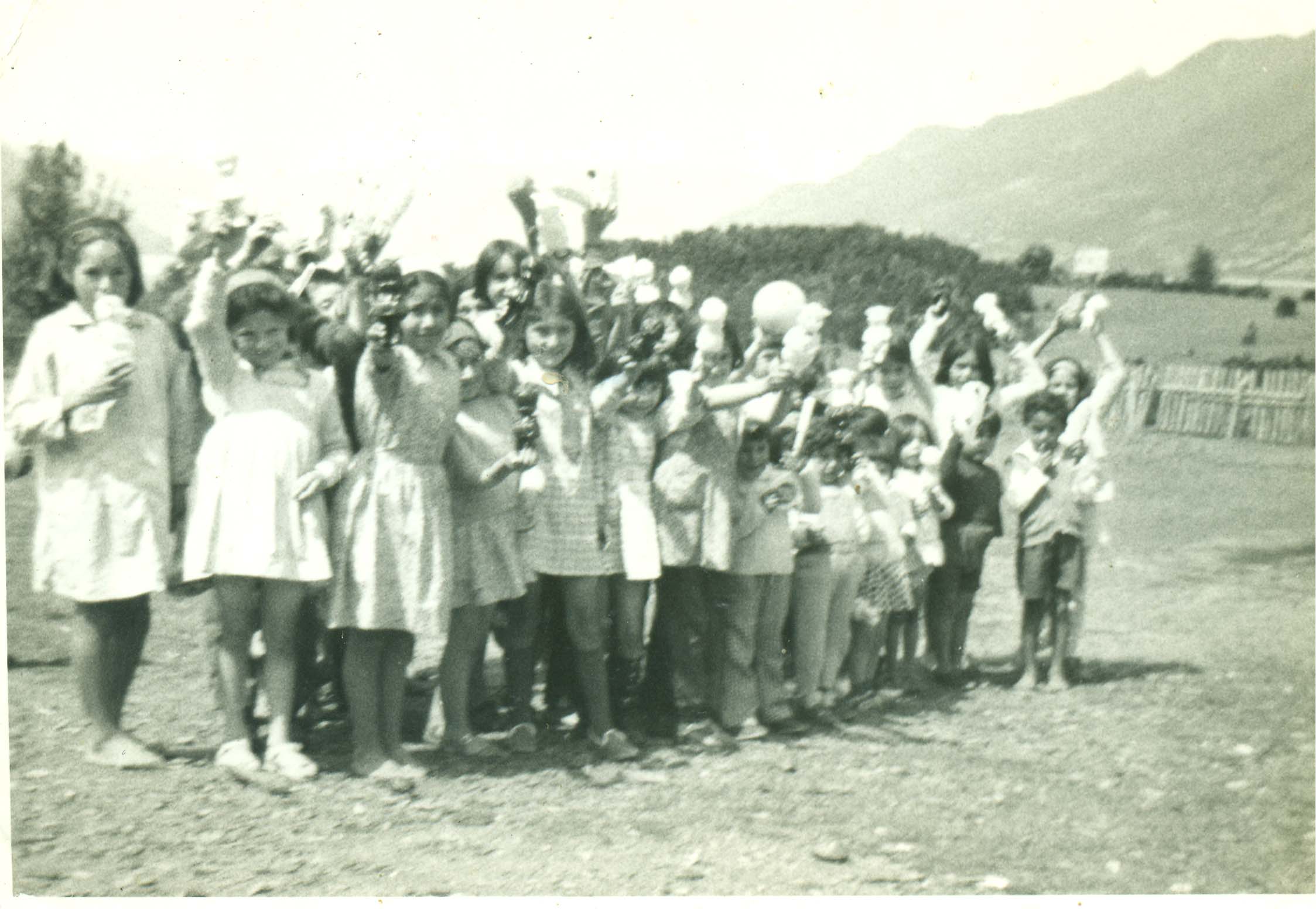 Estudiantes de la Escuela N° 42 de Cochamó