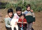 Silvia Yáñez y Santiago Mancilla con los niños Silvia Yáñez y Santiago Mancilla con los niños