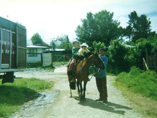 Hermanas Mancilla a caballo