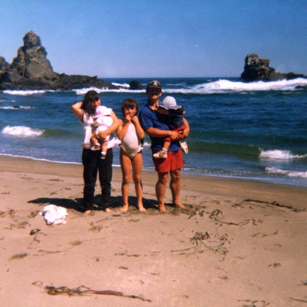 Familia Mancilla Carrillo en la playa