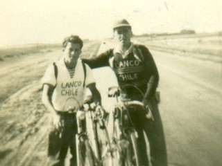 Raidistas durante un recorrido por Neuquén