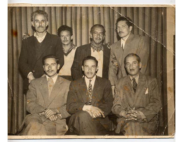 Reunión de amigos Reunión de amigos