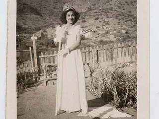 Reina de la fiesta de la primavera Reina de la fiesta de la primavera