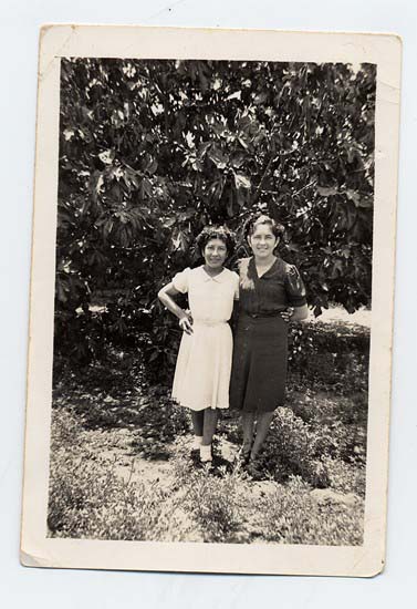 Hermanas Marta y Nilda Maturana Hermanas Marta y Nilda Maturana