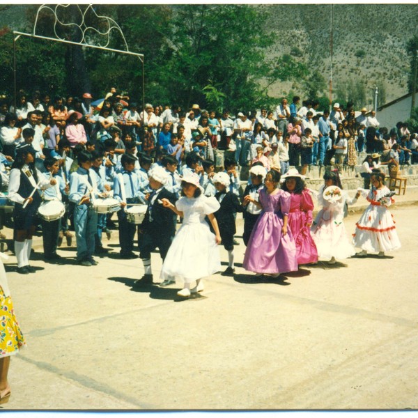 Acto del Día de Encuentro entre dos Mundos Acto del Día de Encuentro entre dos Mundos