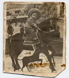 Niño en caballo Niño en caballo