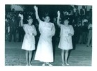 Reina y sus damas de honor Reina y sus damas de honor