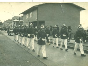 Desfile de la Compañía de Bomberos de Maullín