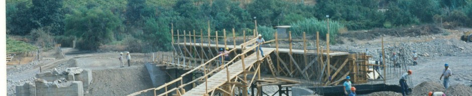 Construcción del puente Los Morales