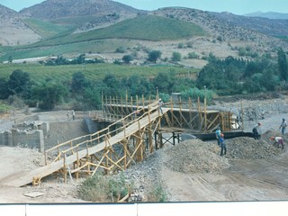 Construcción del puente Los Morales