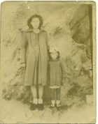 Olivia y Miguelina Hernández Olivia y Miguelina Hernández