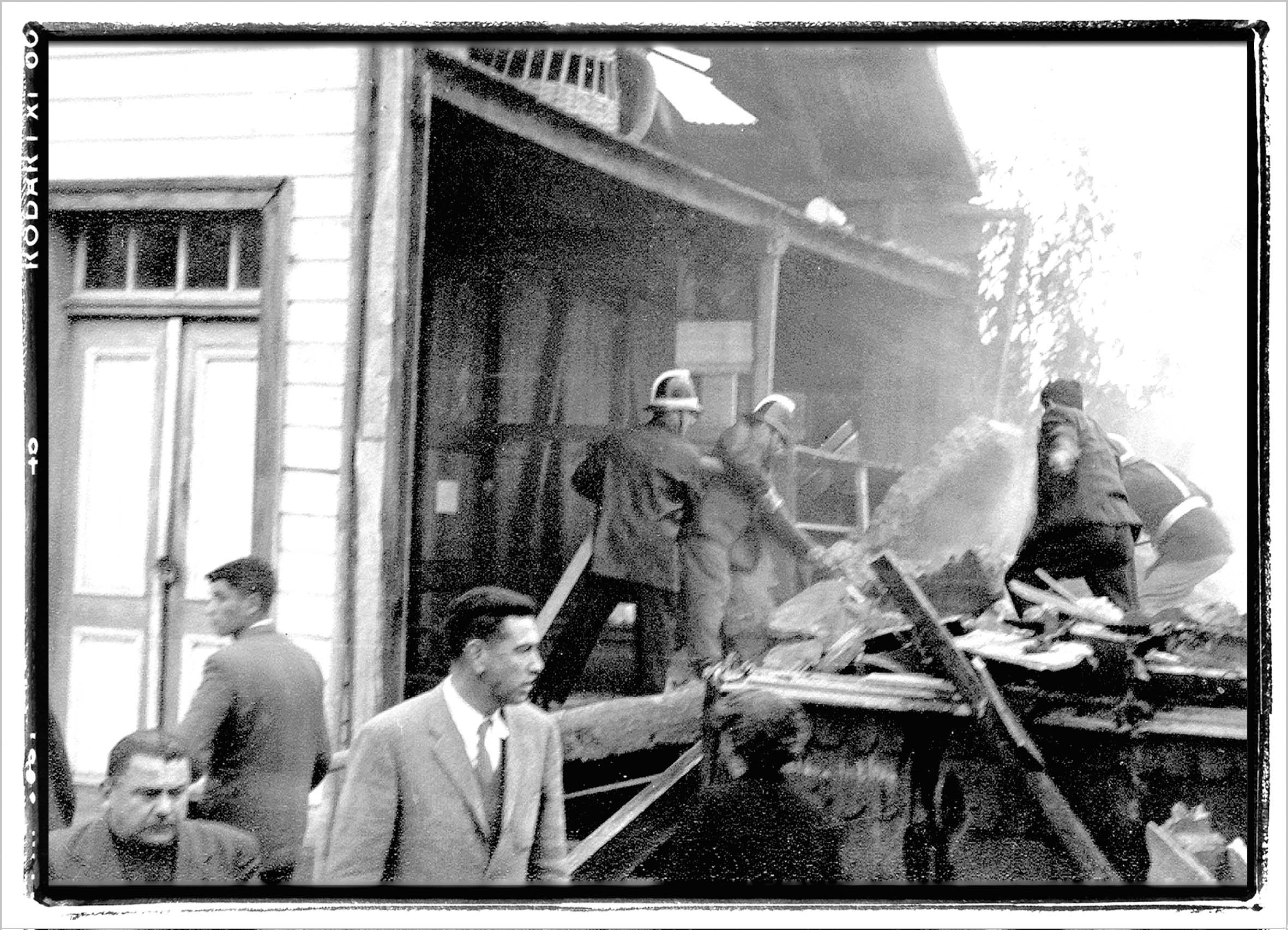 Destrucción en la calle Gaspar del Río Destrucción en la calle Gaspar del Río