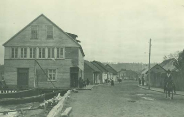 Calle Pedro Montt de Quellón