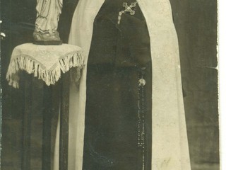 Carmelita Sor Ana María del amor misericordioso