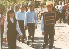 Niños desfilando en Carén