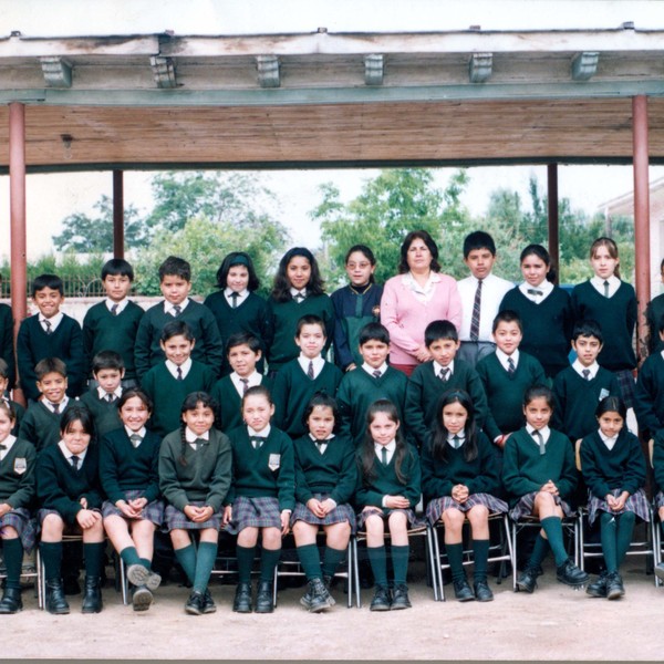 Estudiantes de la escuela "Lucila Godoy Alcayaga"