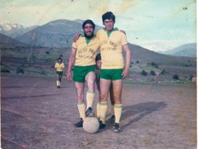 Jugadores del club deportivo Atlético Mineiro de Monte Patria