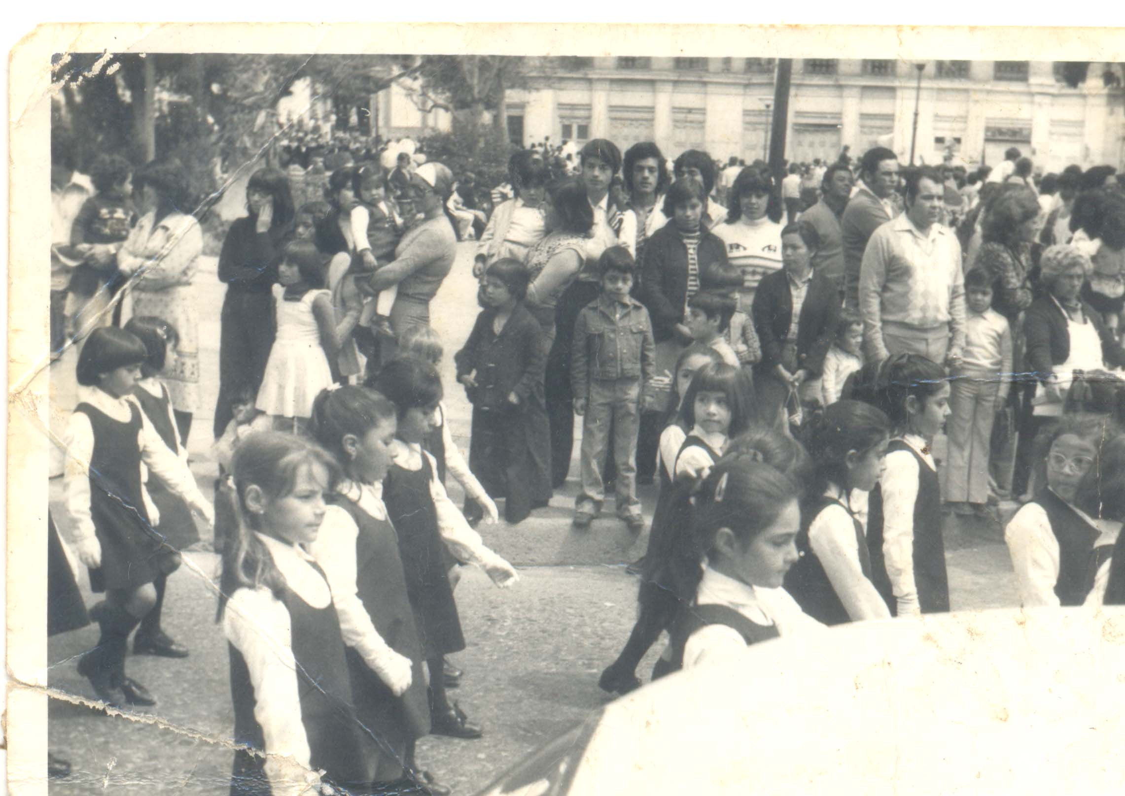 Desfile de la escuela Santa Marta Desfile de la escuela Santa Marta
