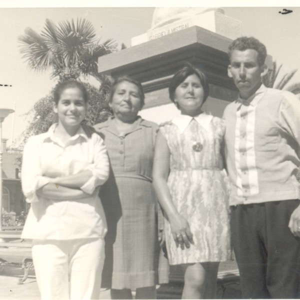 Paseo en la plaza de armas de Coquimbo