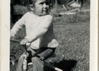 Orlanda Illanes en su triciclo