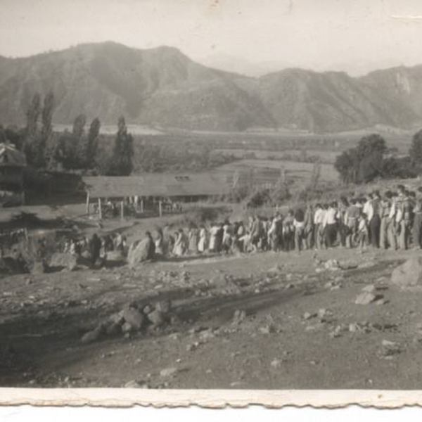 Procesión a la virgen de Lourdes Procesión a la virgen de Lourdes