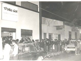 Fila para jugar Polla Gol