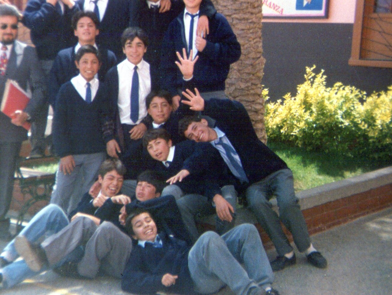 Alumnos de la escuela "Luis Cruz Martínez" Alumnos de la escuela "Luis Cruz Martínez"