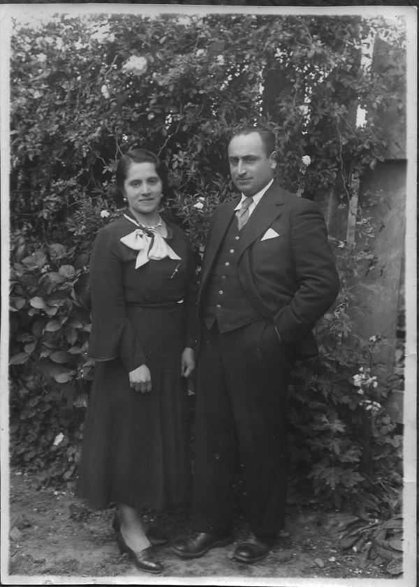 Luis Núñez Castillo y Cesárea Fernández Riquelme Luis Núñez Castillo y Cesárea Fernández Riquelme