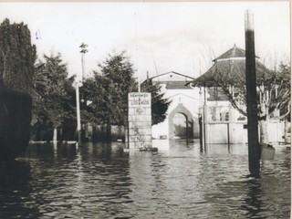 Municipalidad de Los Lagos durante el "Riñihuazo"