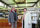 El Director Nacional Dibam, Ángel Cabeza, junto a Mario Elgueta, Director (s) del MNHN.