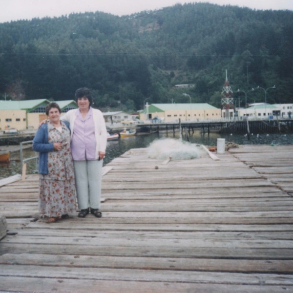 Flor Zúñiga en caleta Mehuín