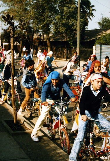 Niños cuasimodistas