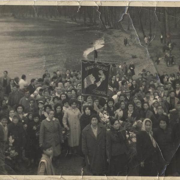 Marcha fúnebre de la Unión de Mujeres