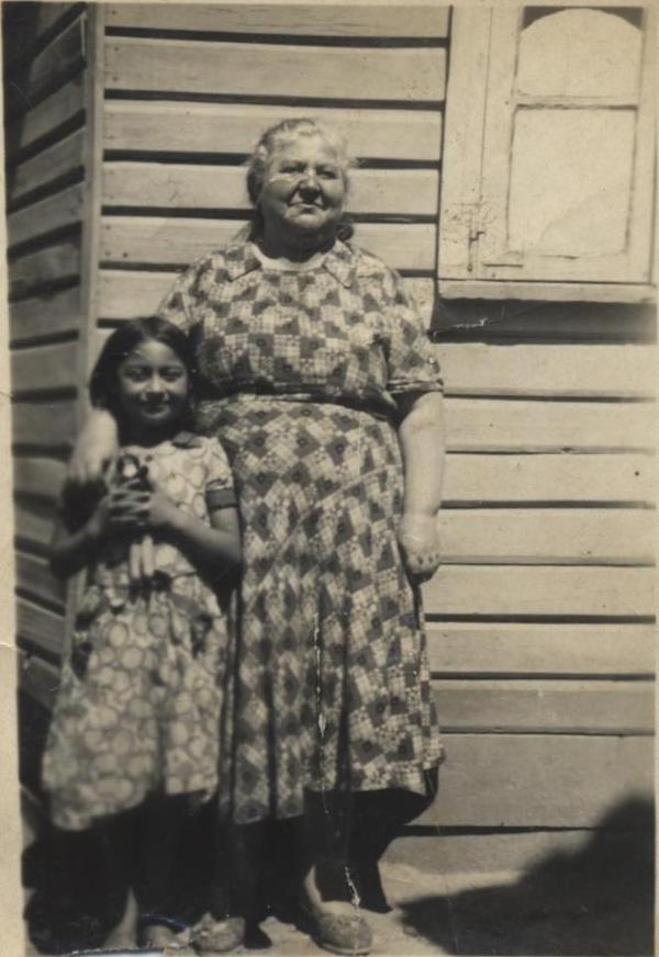 Ana Gallegos Luengo y Rina Hainol Ana Gallegos Luengo y Rina Hainol