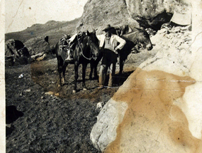 Campesino en un fundo de Lo Barnechea