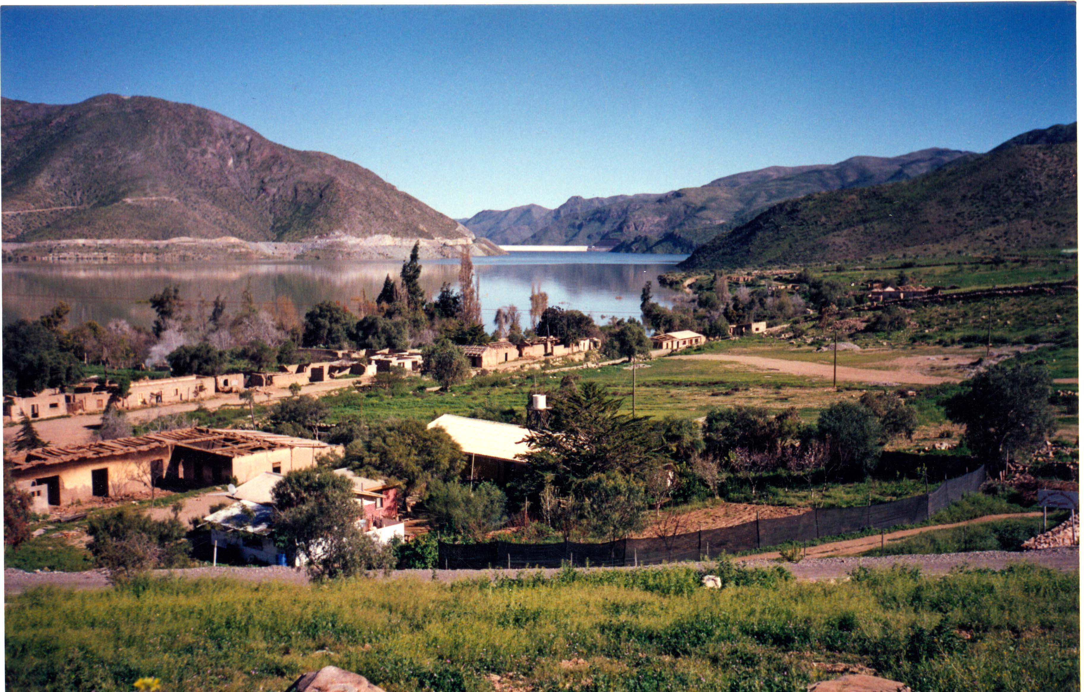 Vista del antiguo pueblo de Gualliguaica