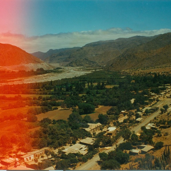 Vista del pueblo antiguo de Gualliguaica
