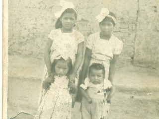 Niños celebran la fiesta de San José de Gualliguaica Niños celebran la fiesta de San José de Gualliguaica