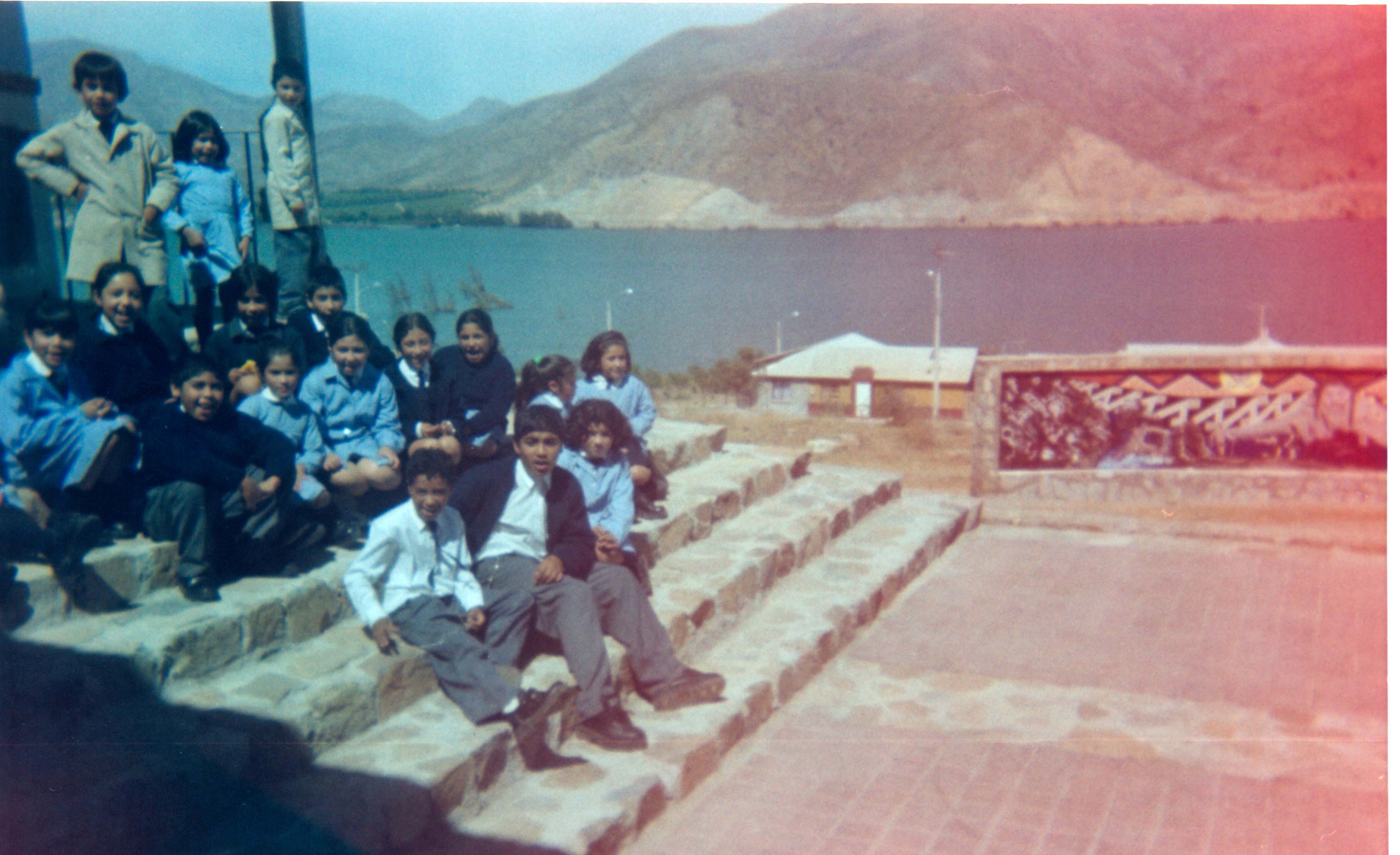 Estudiantes de la escuela Amelia Barahona