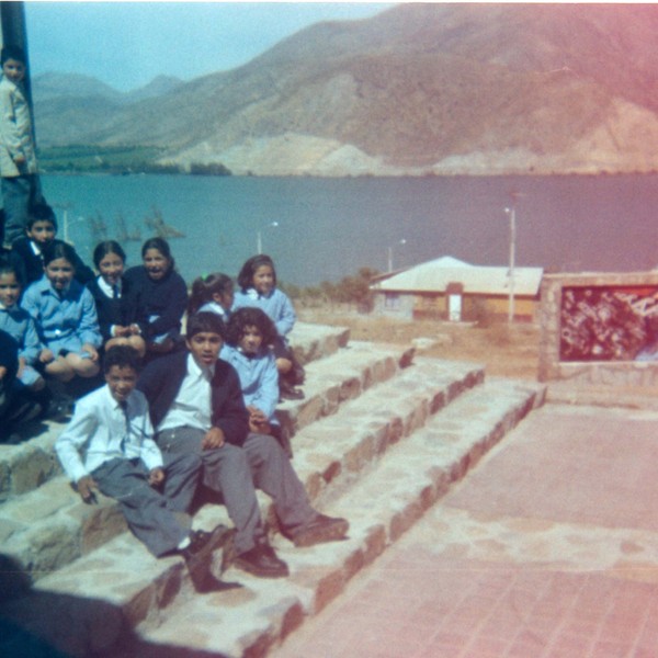 Estudiantes de la escuela Amelia Barahona