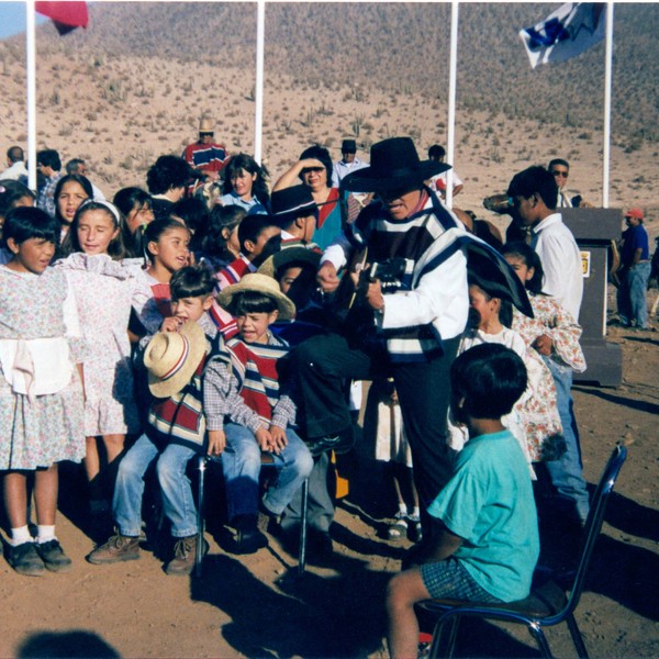 Estudiantes de la escuela Amelia Barahona