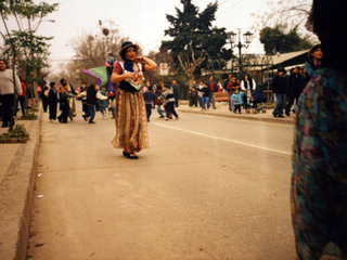 Baile en las calles de Lo Barnechea