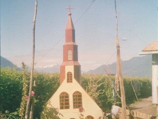 Réplica de la iglesia de Cochamó